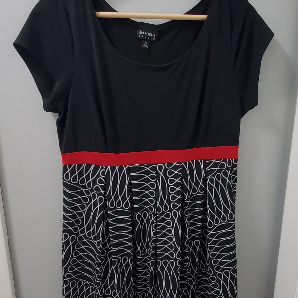 Enfocus Studio Empire Waist Patterned Dress